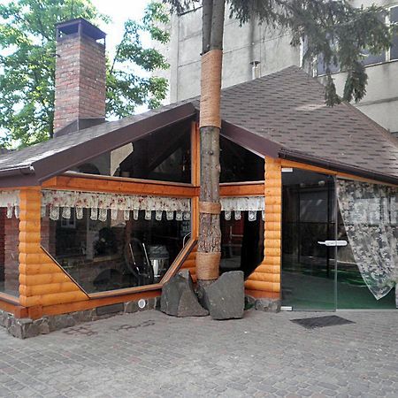 Leon Hotel Lviv Exterior foto